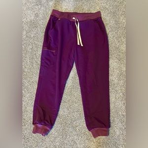 Figs Zamora Jogger Size Medium Burgundy Scrub Bottoms